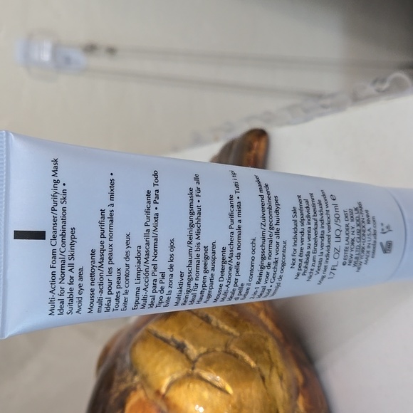 Estee Lauder Perfectly Clean Multi Action Foam Cleanser/Purifying Mask 1.7fl OZ - Picture 3 of 4
